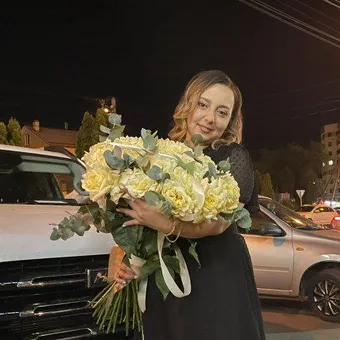 Метастазы в глазах — новый удар для Мальвины.  Давайте поддержим девушку со сказочными именем. 