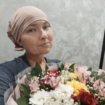Екатерина мечтает увидеть, как вырастут её дети: поддержите Екатерину в борьбе с лейомиосаркомой.