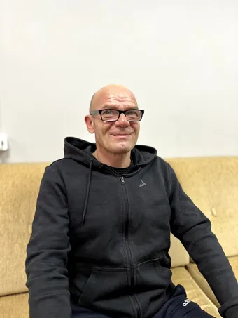 Алексей бросил пить, мечтает о семье и работе на заводе — давайте поможем Алексею  встать на ноги и найти своё место в жизни