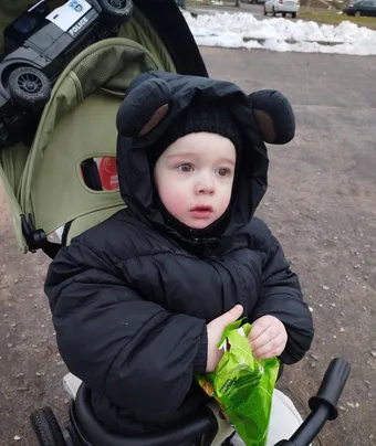 Мама Маша мечтает о работе, чтобы маленький Марк ни в чём не нуждался. Но пока ей нужна наша помощь