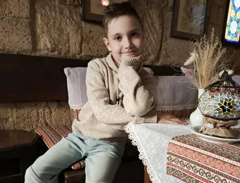 Реабилитация помогает Жене, но курсы стоят дорого — нужна помощь