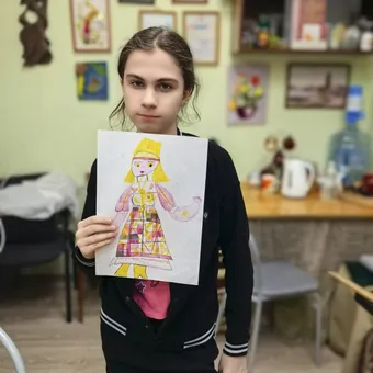 Еве 12 лет, и она мечтает научиться шить — поддержите её талант