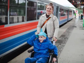 Андрею нужно специализированное автокресло стоимостью 412 000 рублей