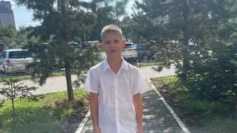 Активный мальчик Витя борется с опухолью мозга — помогите