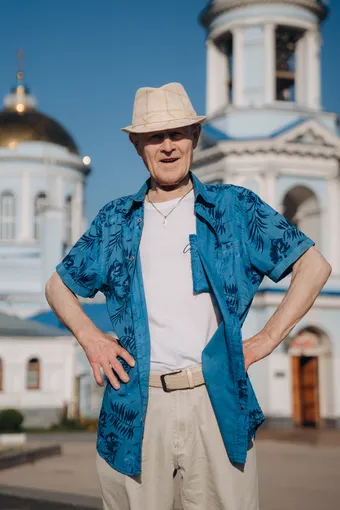 Жизнь с песней в сердце: музыка помогает Виталию Васильевичу не сдаваться