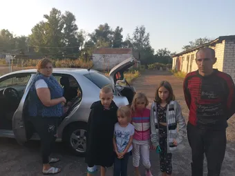 Из-за боевых действий семья Николая лишилась всего. Давайте поможем им в трудную минуту!