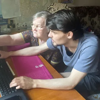 Цифровые волонтёры помогают Дине Шалашовой не потеряться в мире технологий и осуществлять мечты